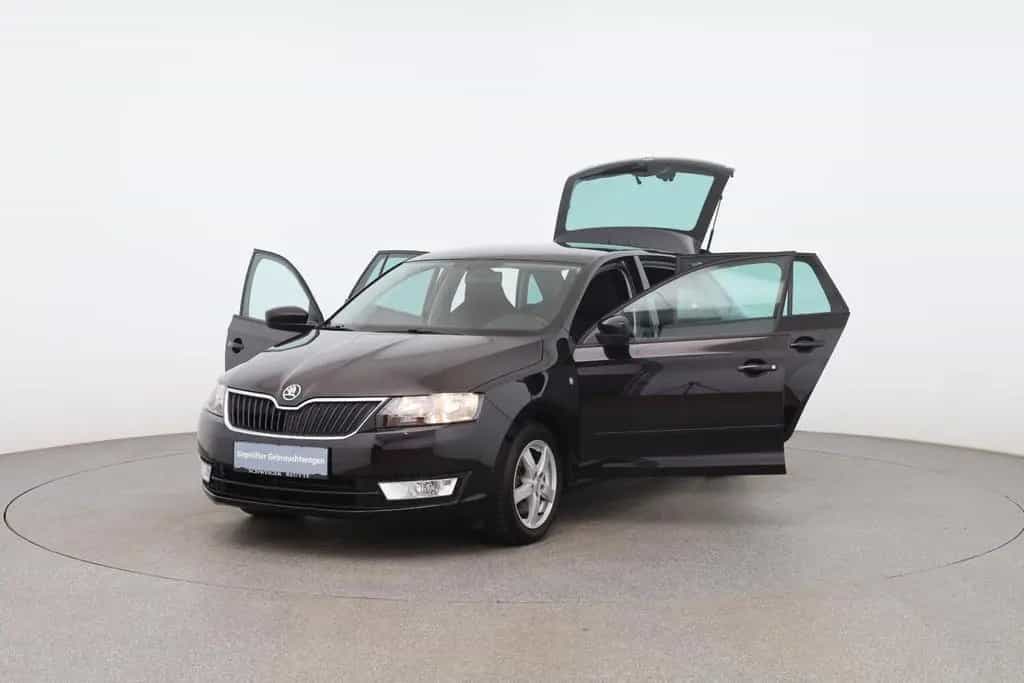Skoda Rapid Spaceback Elegance TSI 11/2014-photo-8