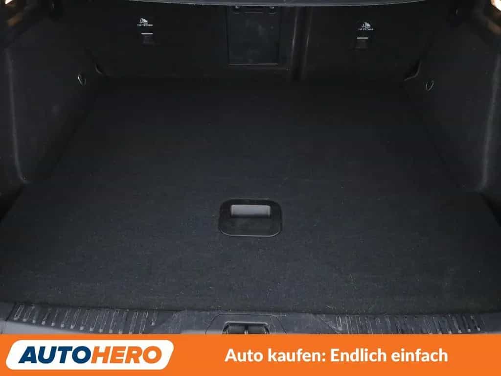 Ford Focus 1.5 EcoBoost ST-Line X Aut.*NAVI*LED*TEMPO 01/2021-photo-17