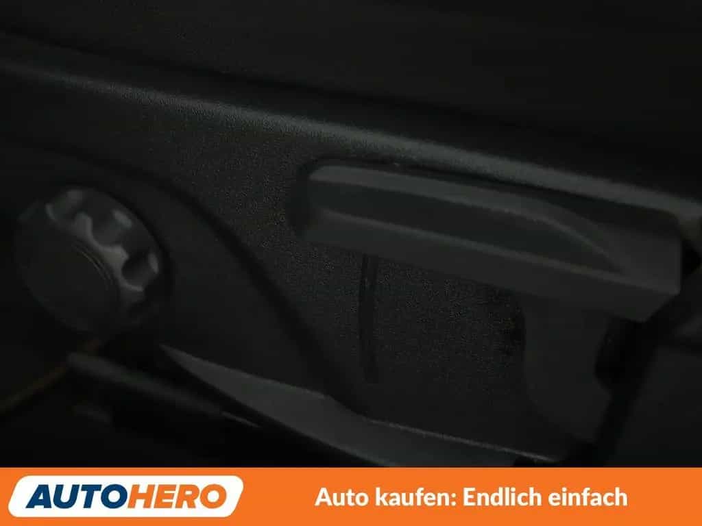 Ford Focus 1.5 EcoBoost ST-Line X Aut.*NAVI*LED*TEMPO 01/2021-photo-29