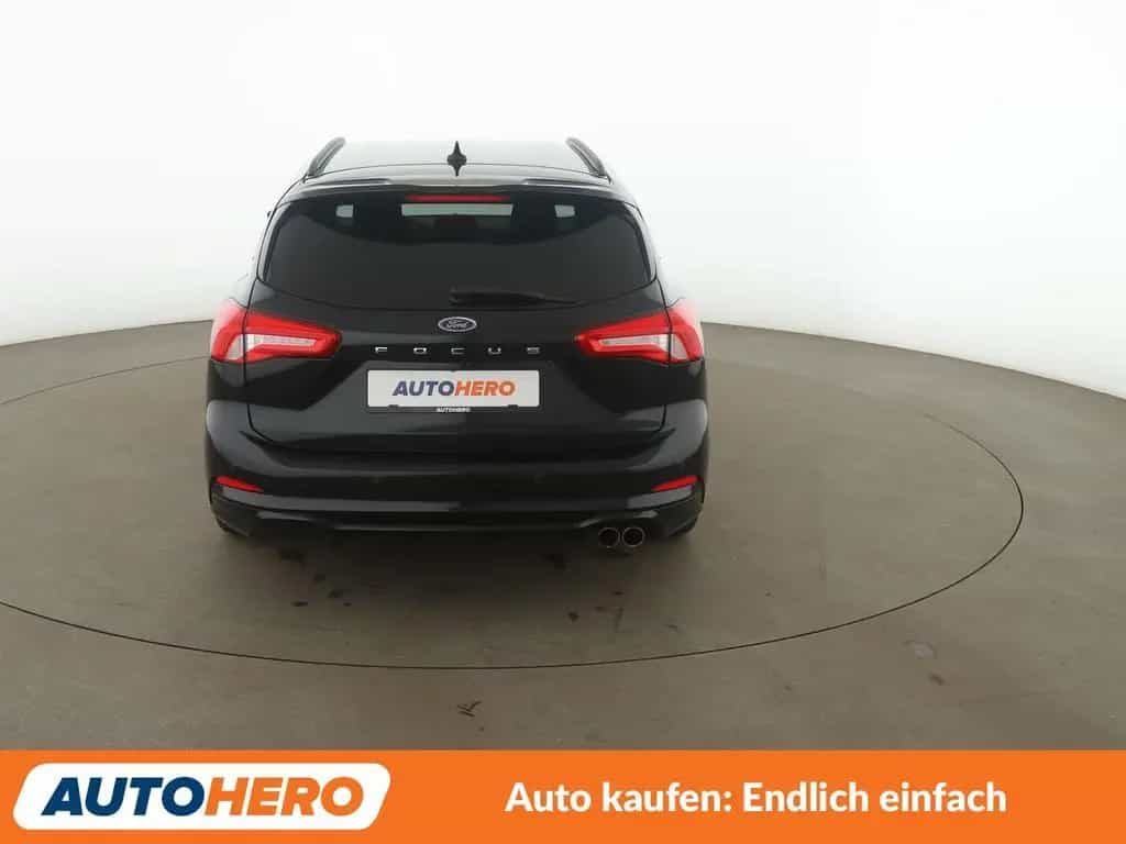 Ford Focus 1.5 EcoBoost ST-Line X Aut.*NAVI*LED*TEMPO 01/2021-photo-4