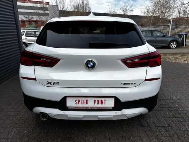 BMW X2 sDrive 18 i Advantage Navi/SHZ/PDC/LED 07/2019-photo-2