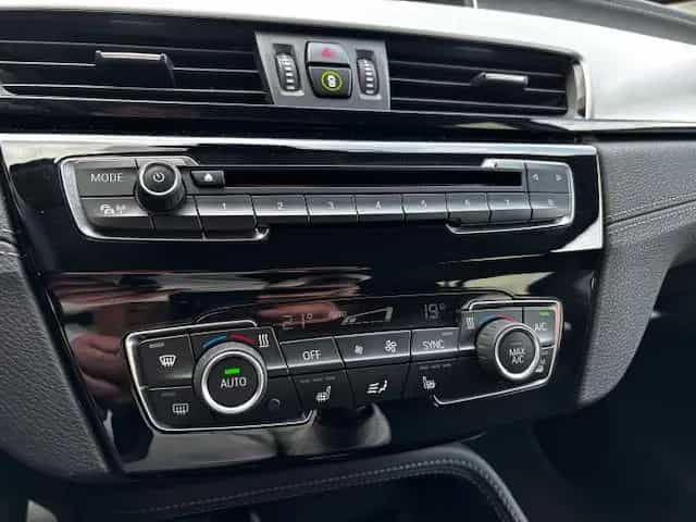 BMW X2 sDrive 18 i Advantage Navi/SHZ/PDC/LED 07/2019-photo-20