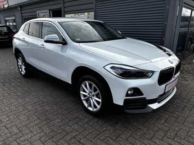 BMW X2 sDrive 18 i Advantage Navi/SHZ/PDC/LED 07/2019-photo-4