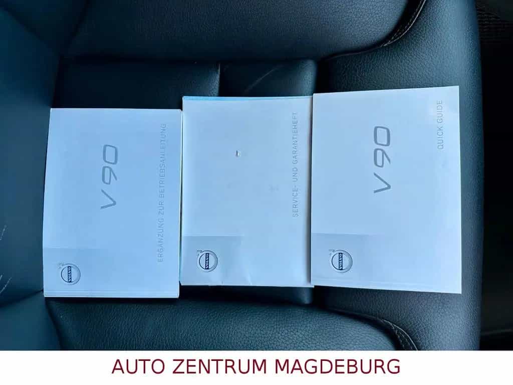 Volvo V90 Kombi Momentum AWD *TOTWINKEL*NAVI*AUTOMATIK 12/2017-photo-20