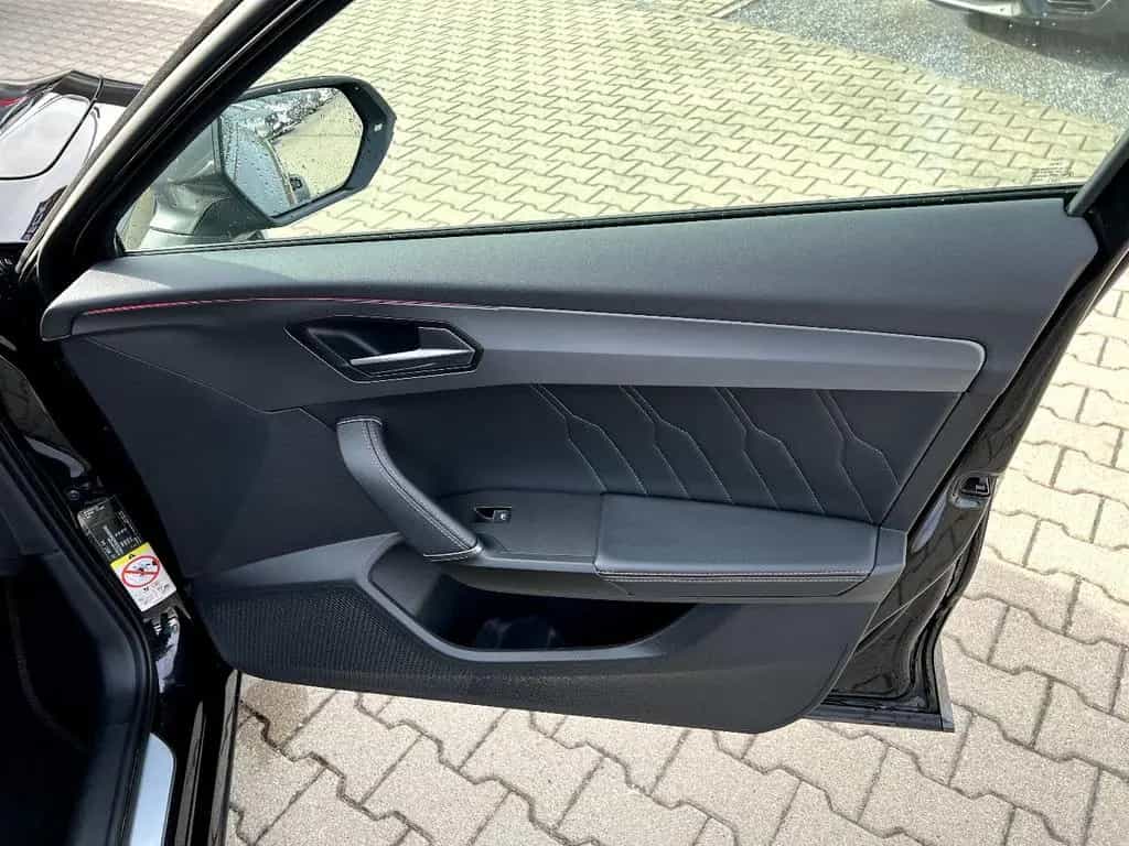 Cupra Formentor 1.5 TSI LED Navi Leder AHK ACC Pano-SD 09/2021-photo-19