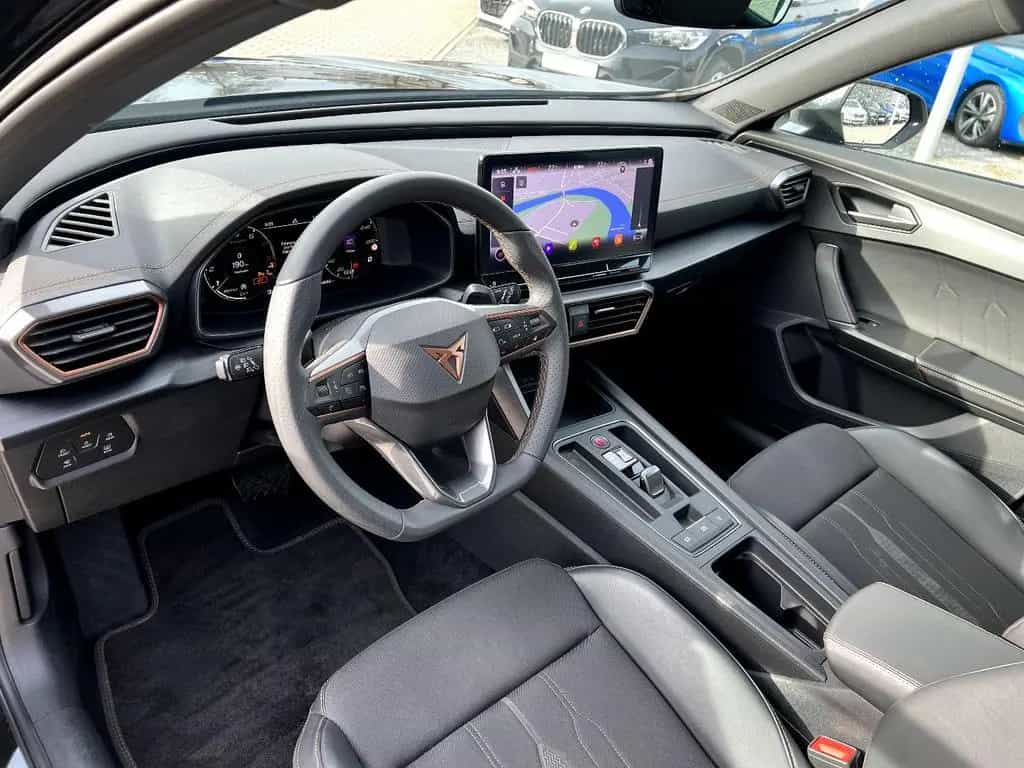 Cupra Formentor 1.5 TSI LED Navi Leder AHK ACC Pano-SD 09/2021-photo-8