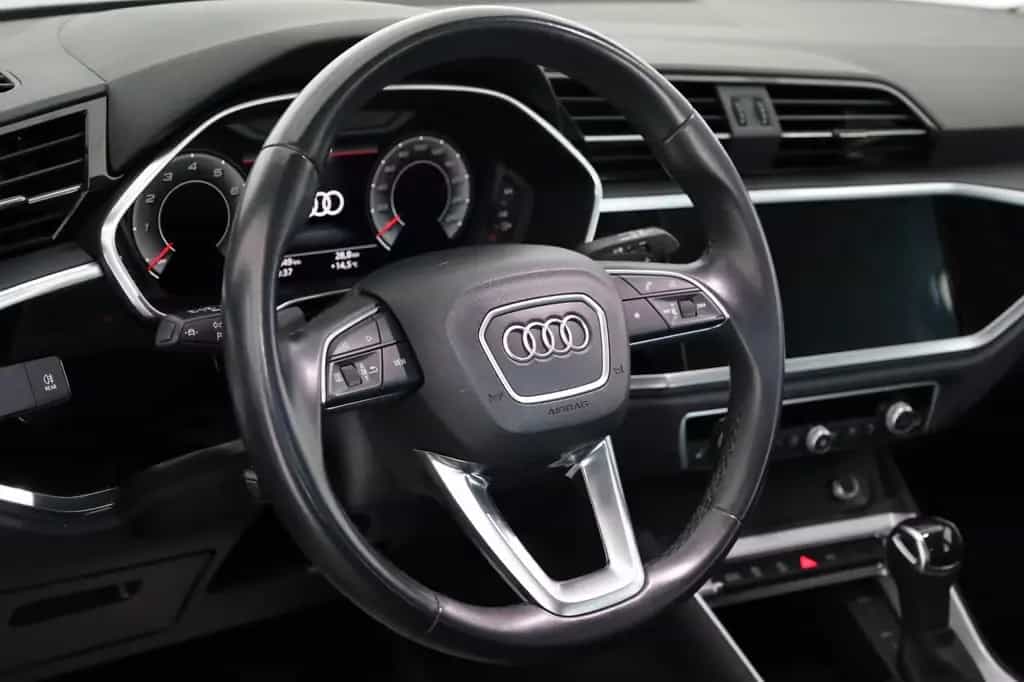 Audi Q3 Sportback 35TFSI S line,Leder,Navi,Kamera,AHK 11/2021-photo-10