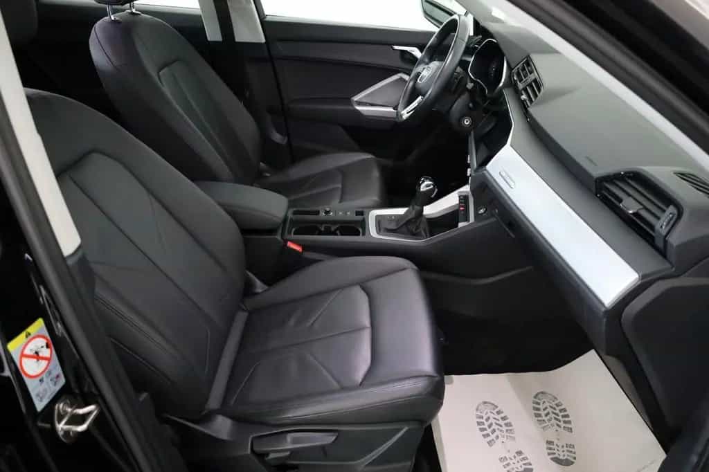 Audi Q3 Sportback 35TFSI S line,Leder,Navi,Kamera,AHK 11/2021-photo-4