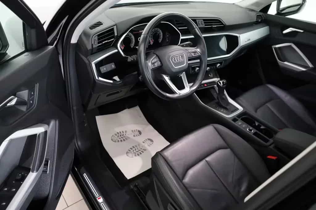 Audi Q3 Sportback 35TFSI S line,Leder,Navi,Kamera,AHK 11/2021-photo-8
