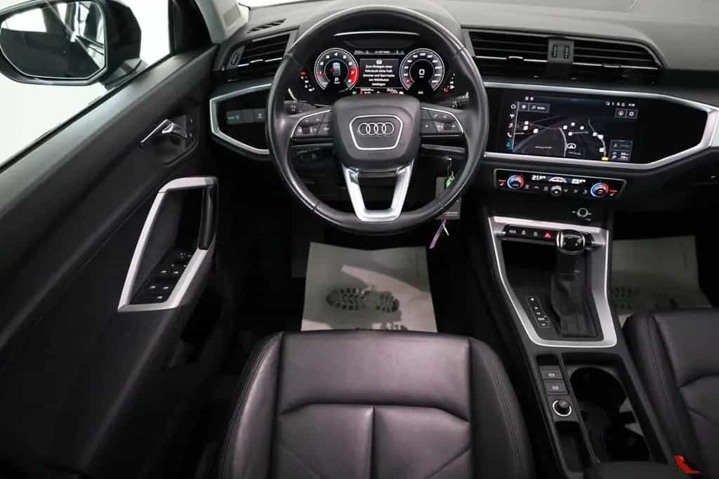 Audi Q3 Sportback 35TFSI S line,Leder,Navi,Kamera,AHK 11/2021-photo-9