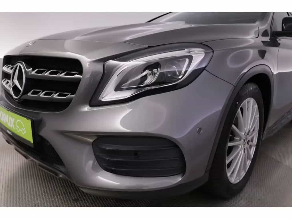 Mercedes-Benz GLA-Class 200 7G-DCT AMG Line+LED+PANO+KAMERA+TEMPO 10/2019-photo-13
