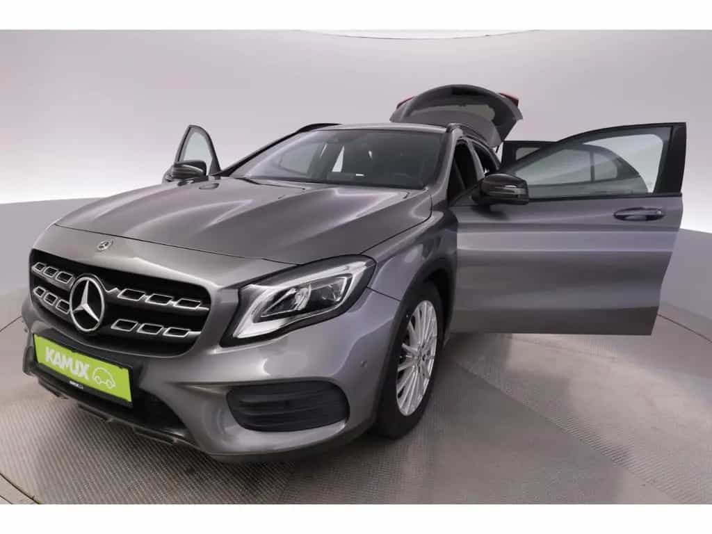 Mercedes-Benz GLA-Class 200 7G-DCT AMG Line+LED+PANO+KAMERA+TEMPO 10/2019-photo-23