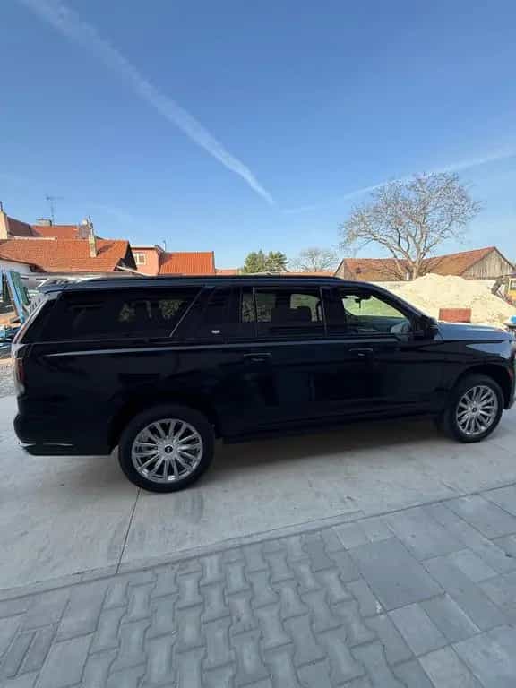 Cadillac Escalade 03/2022-photo-3
