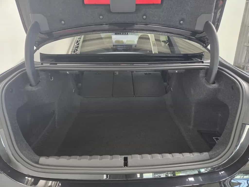 BMW M4 xDrive Competition Sitzlüftung ACC 360 Carbon 11/2025-photo-19