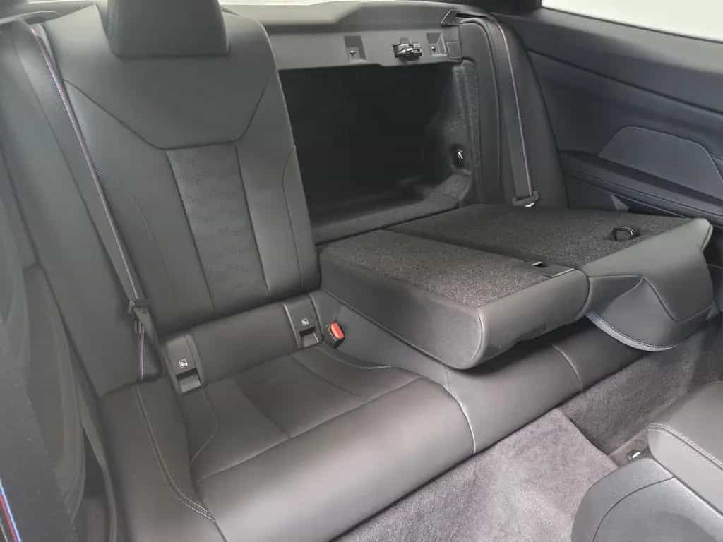 BMW M4 xDrive Competition Sitzlüftung ACC 360 Carbon 11/2025-photo-23
