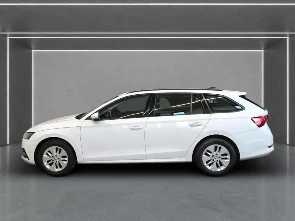 Skoda Octavia Combi 1.5 TSI Ambition AHK*Navi*LED*ACC 09/2022-photo-3