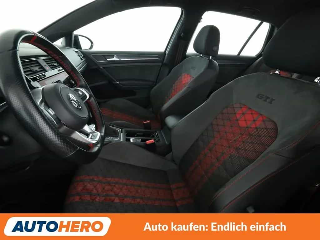 Volkswagen 2.0 TSI GTI TCR Aut.*LED*PDC*SHZ*ALU*KLIMA* 11/2019-photo-9
