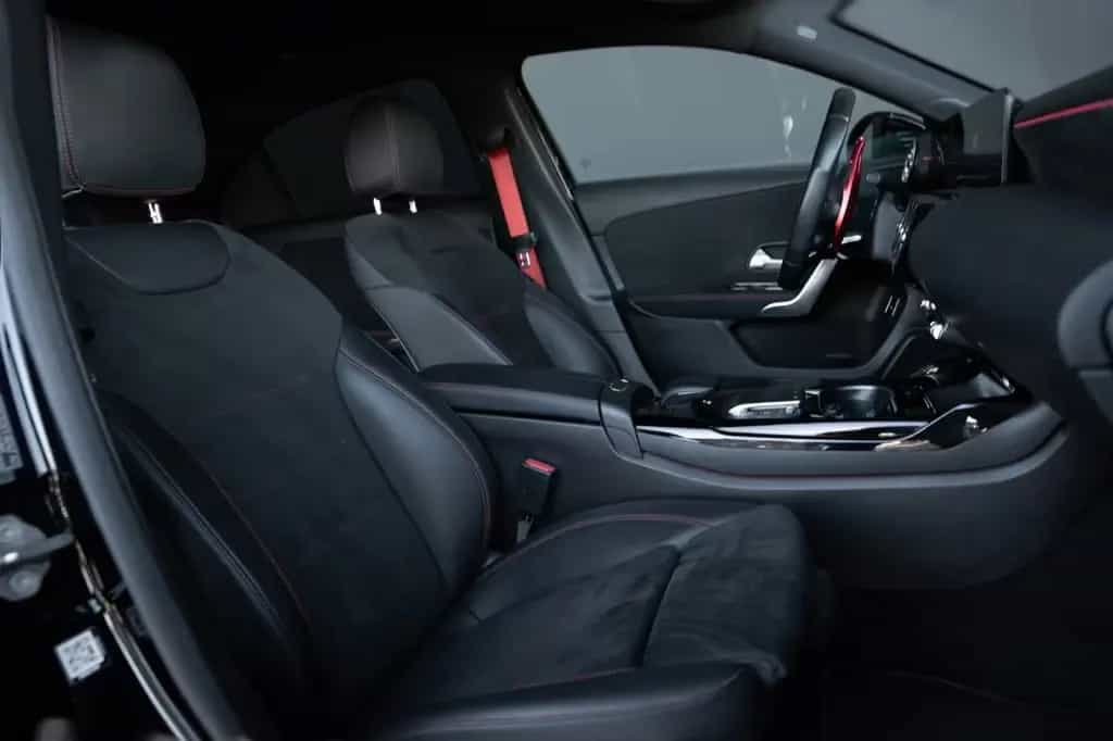 Mercedes-Benz A-Class 35 AMG 4M Limousine*Keyless*Spur*SHZ*19"AMG* 07/2020-photo-10