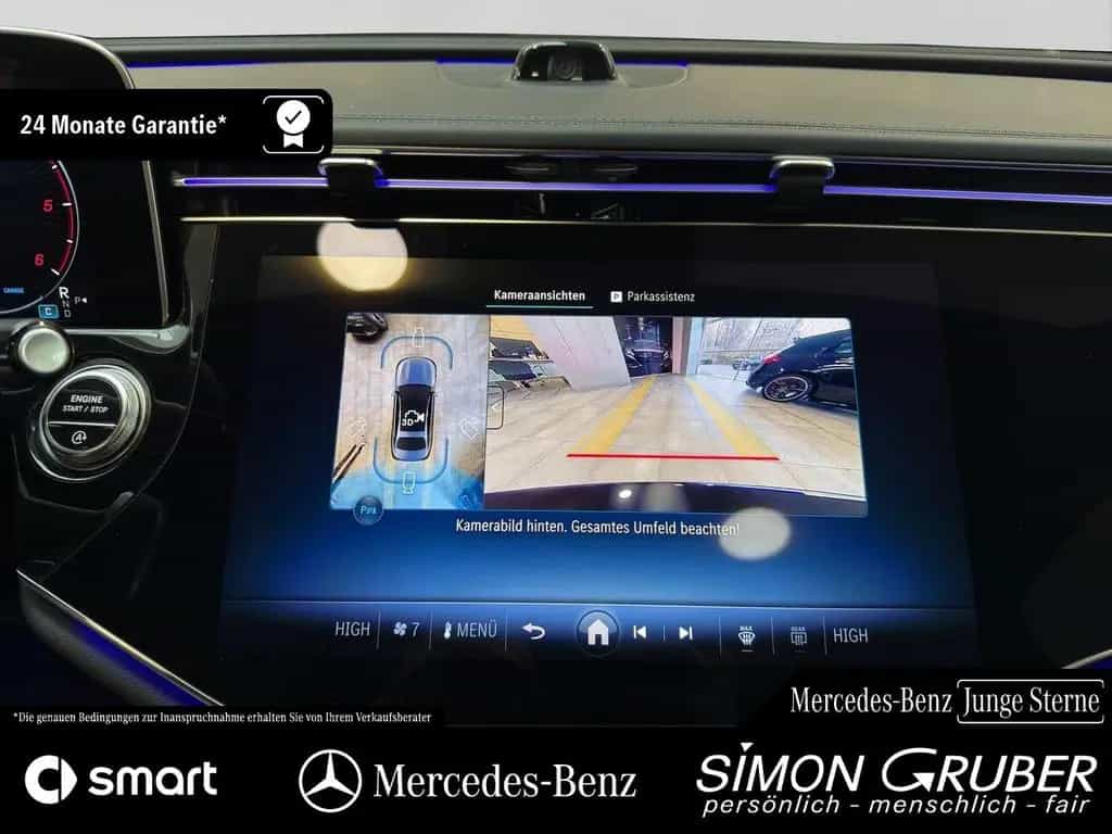 Mercedes-Benz E 220 d AMG Night Pano Superscreen Burm 20 Zoll 02/2025-photo-11