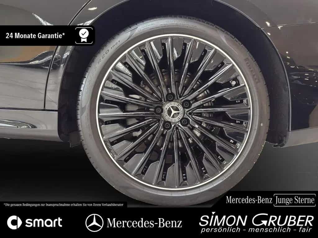 Mercedes-Benz E 220 d AMG Night Pano Superscreen Burm 20 Zoll 02/2025-photo-23