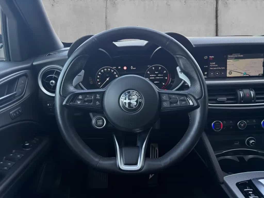 Alfa Romeo Stelvio Veloce PANORAMA+AHK+ACC+NAVI+CARPLAY+KAM 01/2024-photo-10
