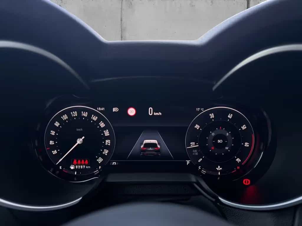 Alfa Romeo Stelvio Veloce PANORAMA+AHK+ACC+NAVI+CARPLAY+KAM 01/2024-photo-11