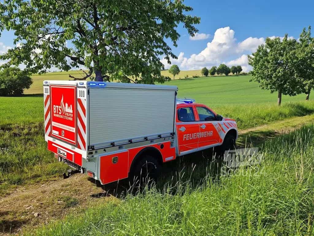 Isuzu D-Max Double Cab 4WD LS 11/2024-photo-2