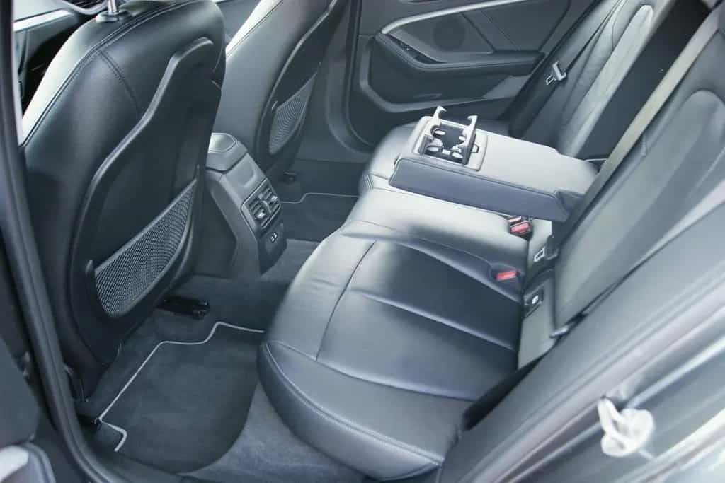 BMW 118 i LUXURY LINE*HEAD UP*LEDER*HIFI*LED* HiFi 09/2021-photo-27