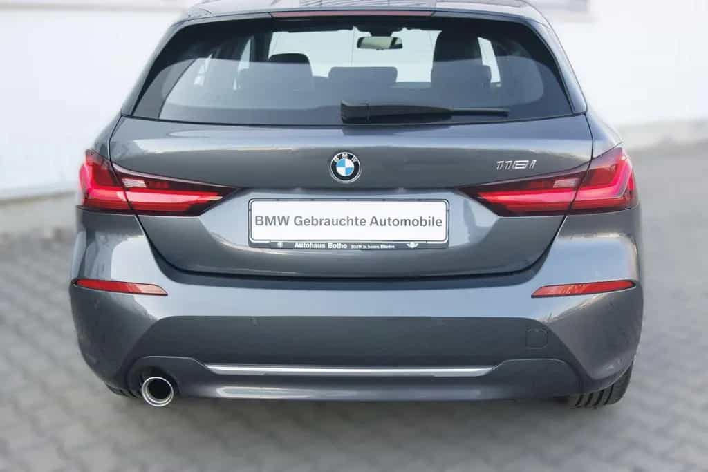 BMW 118 i LUXURY LINE*HEAD UP*LEDER*HIFI*LED* HiFi 09/2021-photo-5