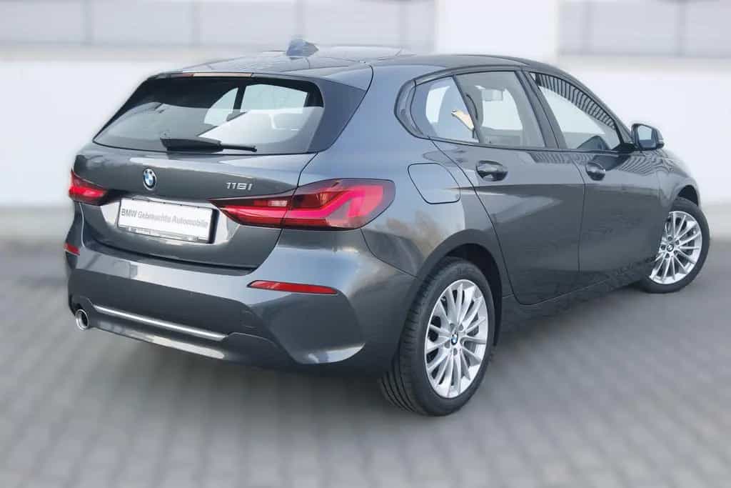 BMW 118 i LUXURY LINE*HEAD UP*LEDER*HIFI*LED* HiFi 09/2021-photo-6