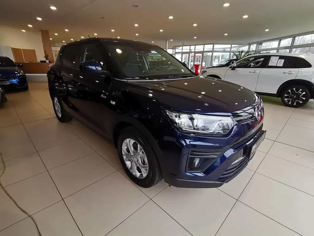 Ssangyong Tivoli 1.5P Amber 163 6MT 4WD RFK|Klima 06/2025-photo-3