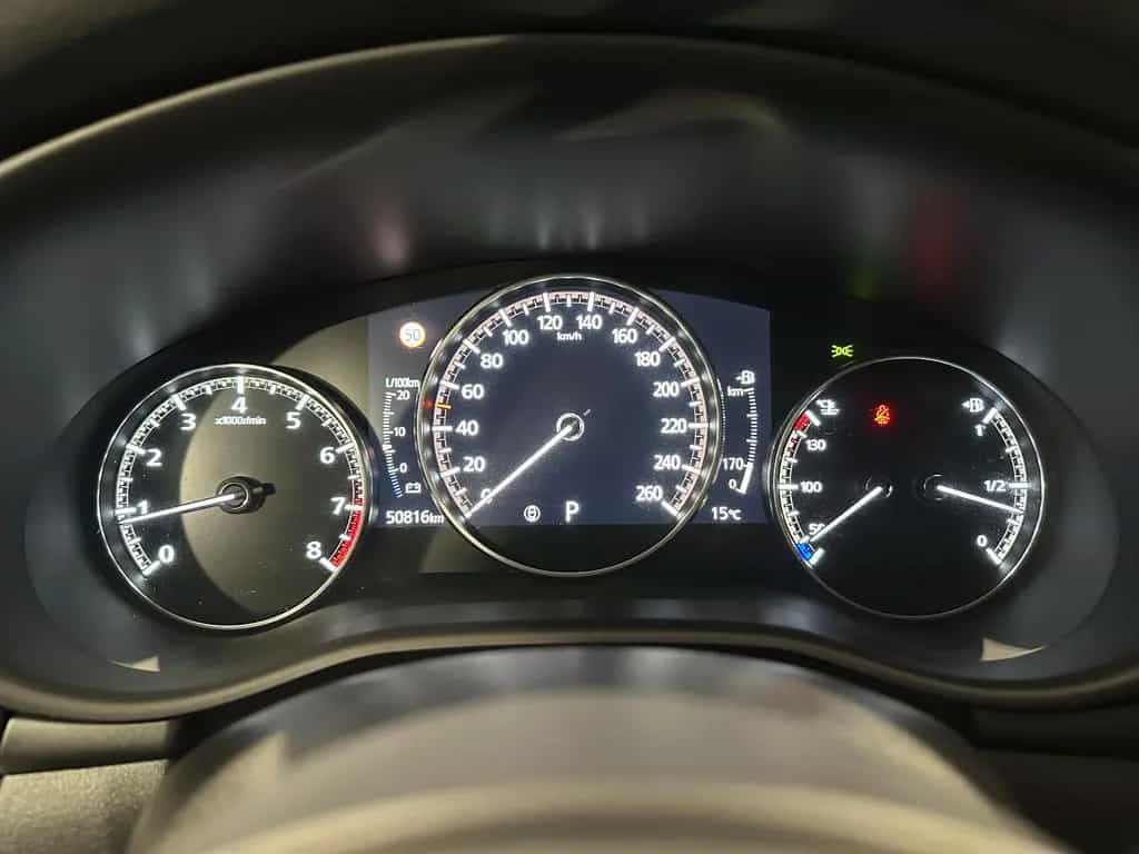 Mazda 3 Lim.*SELECTION*MATRIX-ACC-SPUR-TOT.W-R.KAM-HUD 08/2021-photo-27