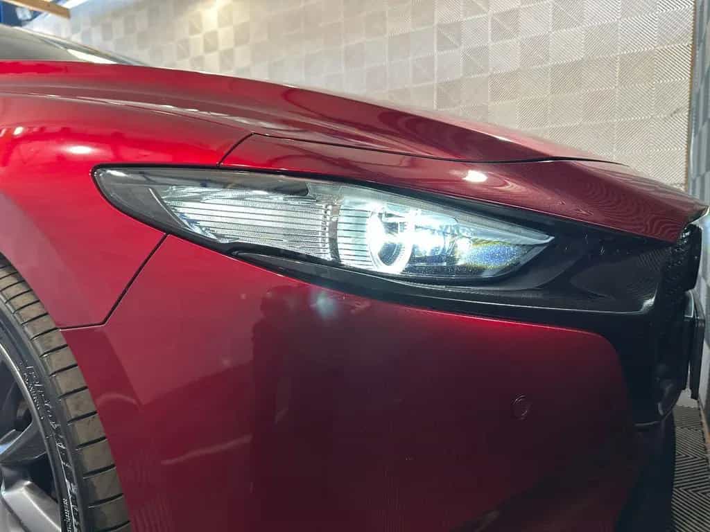 Mazda 3 Lim.*SELECTION*MATRIX-ACC-SPUR-TOT.W-R.KAM-HUD 08/2021-photo-8