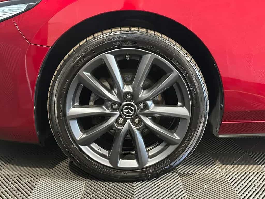 Mazda 3 Lim.*SELECTION*MATRIX-ACC-SPUR-TOT.W-R.KAM-HUD 08/2021-photo-9