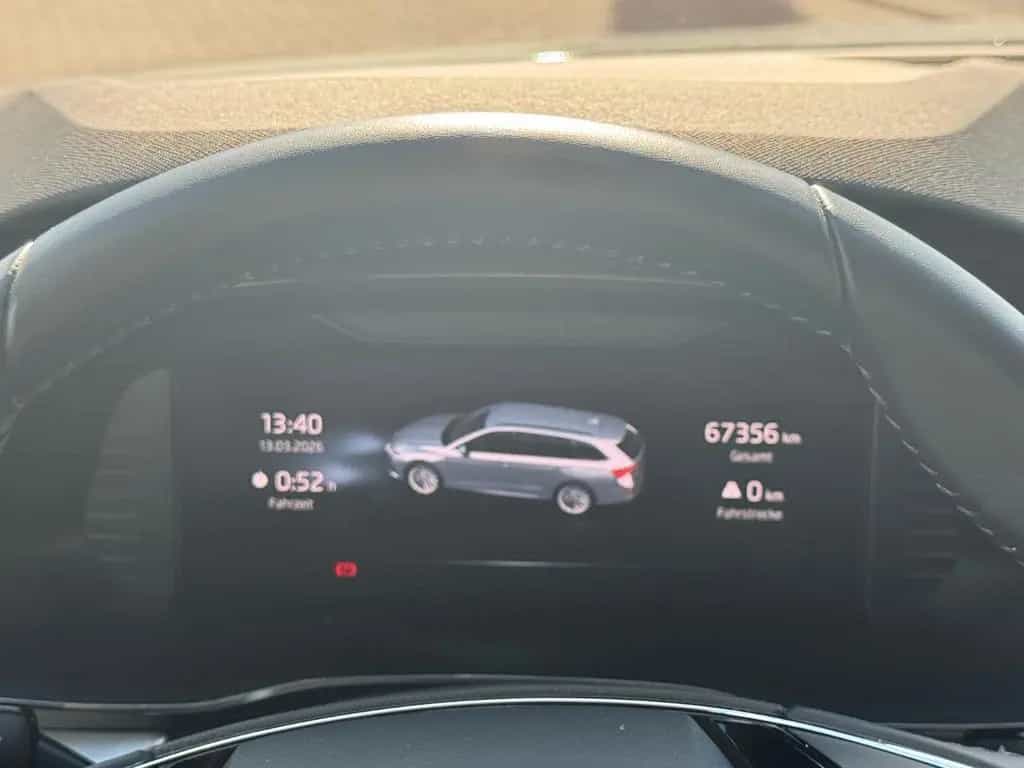 Skoda Octavia Combi 2.0l TDI 85 kW 115 PS 01/2023-photo-11
