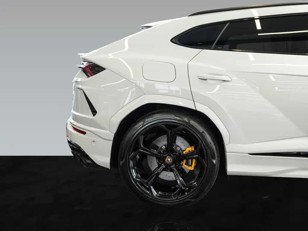 Lamborghini Urus | Panoramic Roof | B&O Sound System 10/2018-photo-10