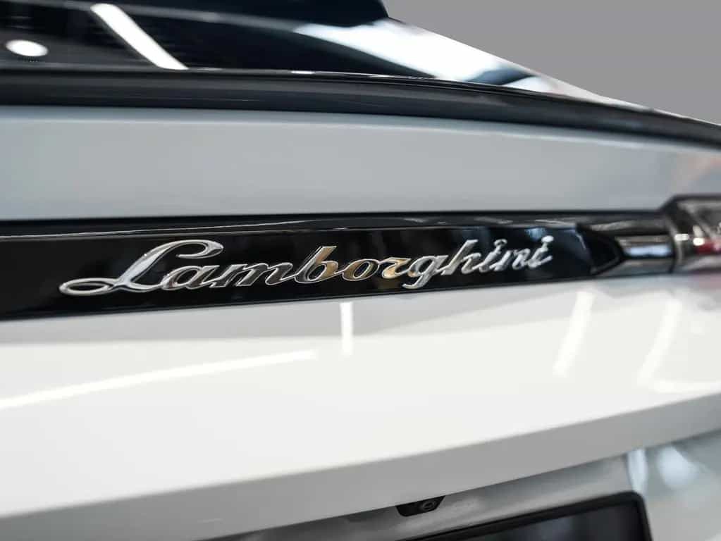 Lamborghini Urus | Panoramic Roof | B&O Sound System 10/2018-photo-18