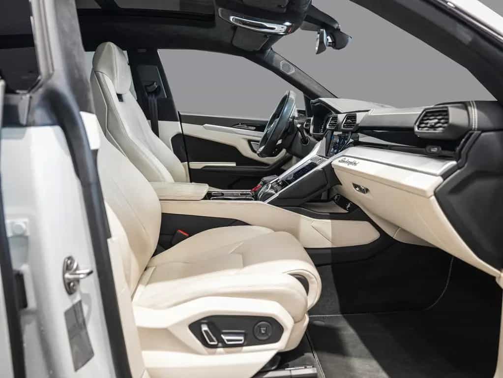 Lamborghini Urus | Panoramic Roof | B&O Sound System 10/2018-photo-20