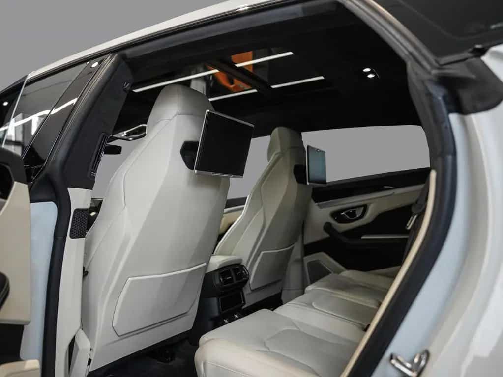 Lamborghini Urus | Panoramic Roof | B&O Sound System 10/2018-photo-23