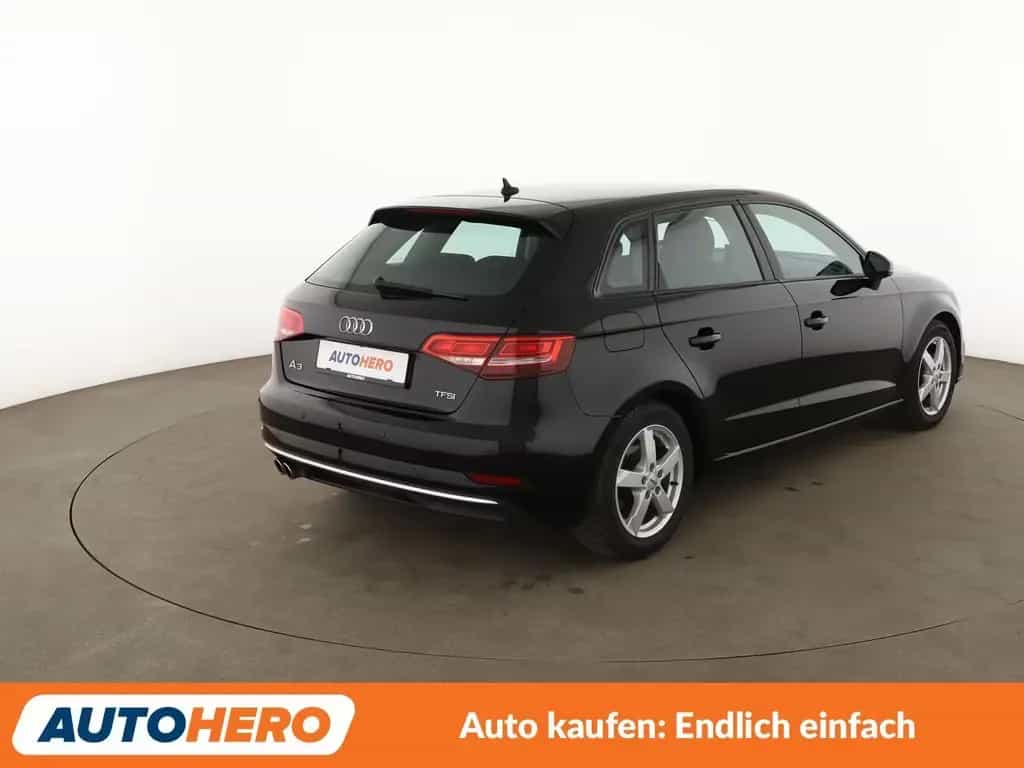 Audi A3 Sportback 1.5 TSI ACT sport*NAVI*XENON*PDC* 03/2018-photo-5