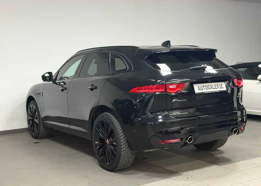 Jaguar F-Pace S AWD | BlackPack - 22" Helix - Panorama! 01/2017-photo-1