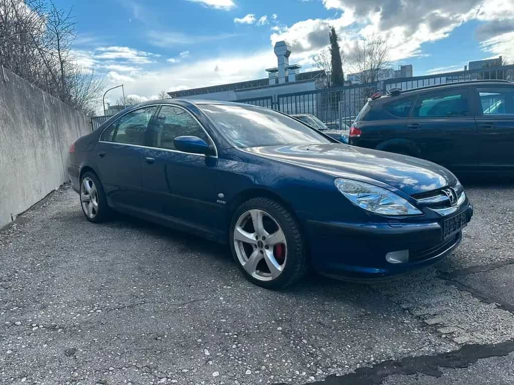 Peugeot 607 Référence Platinum 3.0 V6 210 Automatik 05/2001-photo-0