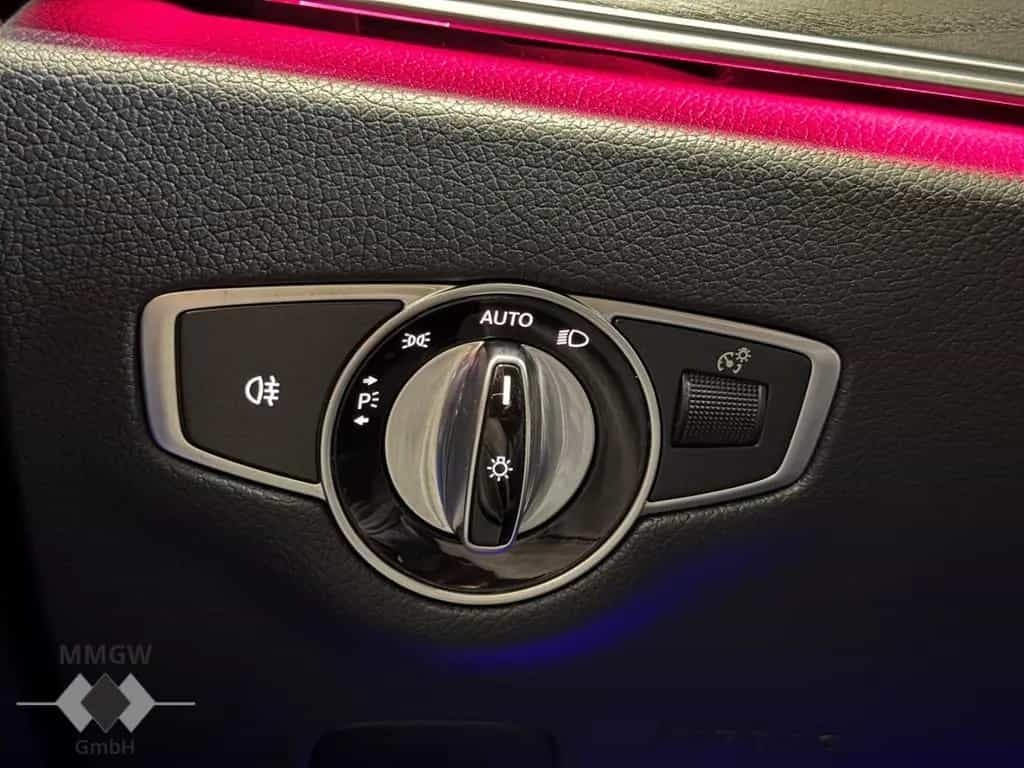 Mercedes-Benz E-Class 200 Avantgarde Sportpaket/Navi/LED/CarPlay 01/2020-photo-20