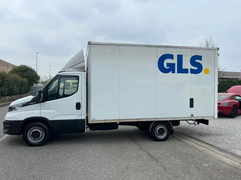 Iveco Daily 35S12 2.3 HPT PL Cabinato 01/2021-photo-2