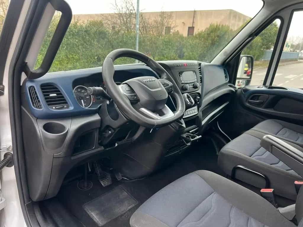 Iveco Daily 35S12 2.3 HPT PL Cabinato 01/2021-photo-8