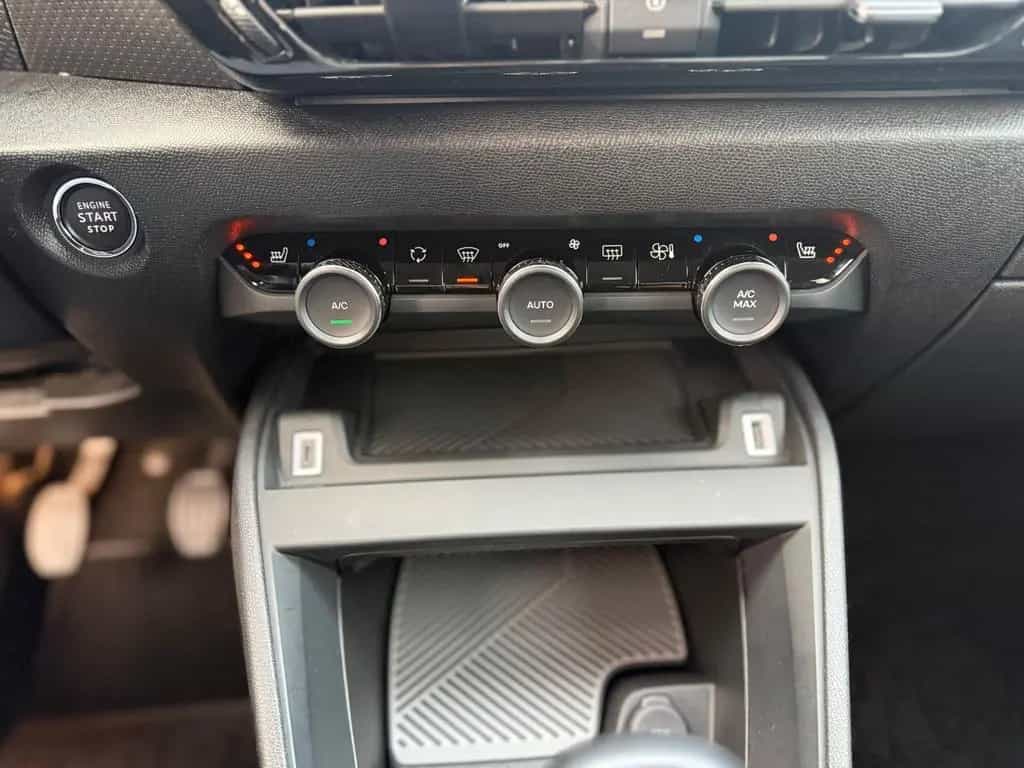 Citroën C4 1.2 Pure Shine *HeadUp*NAVI*SHZ* 10/2023-photo-10