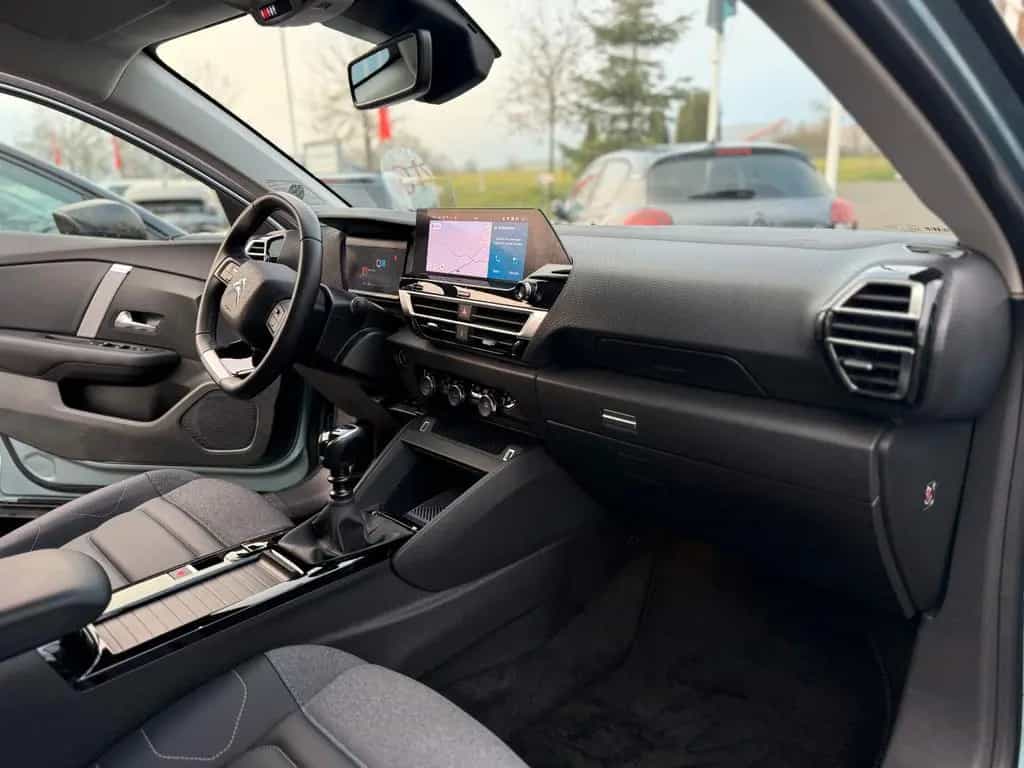 Citroën C4 1.2 Pure Shine *HeadUp*NAVI*SHZ* 10/2023-photo-9