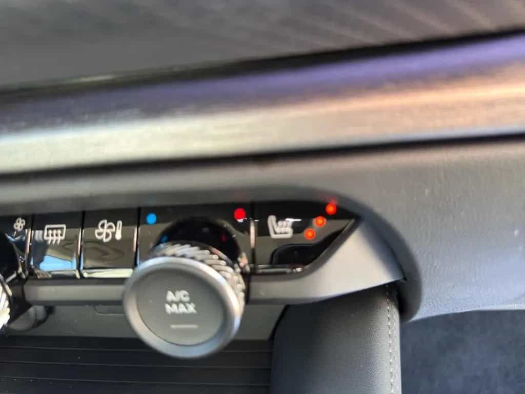 Citroën C5 X C5X Hybrid 145 DSC6 Plus 1.2  Navi/LED 05/2025-photo-26