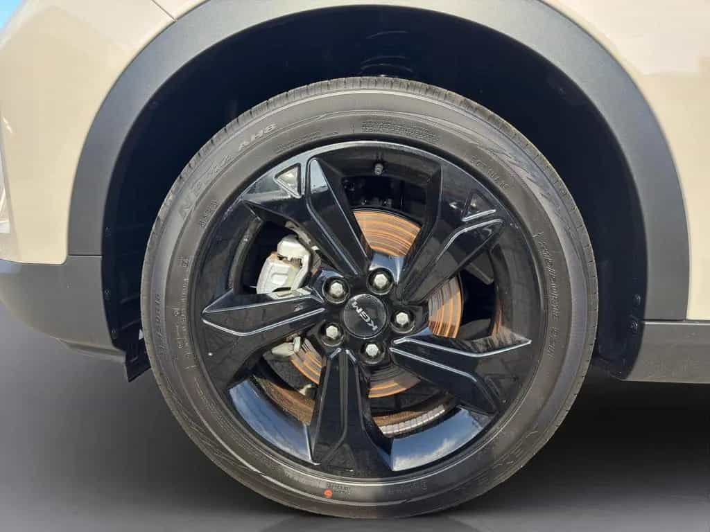 KGM Tivoli Nomad+ 1.5 2WD *LED/SHZ/RFK/App/PDC* null-photo-20