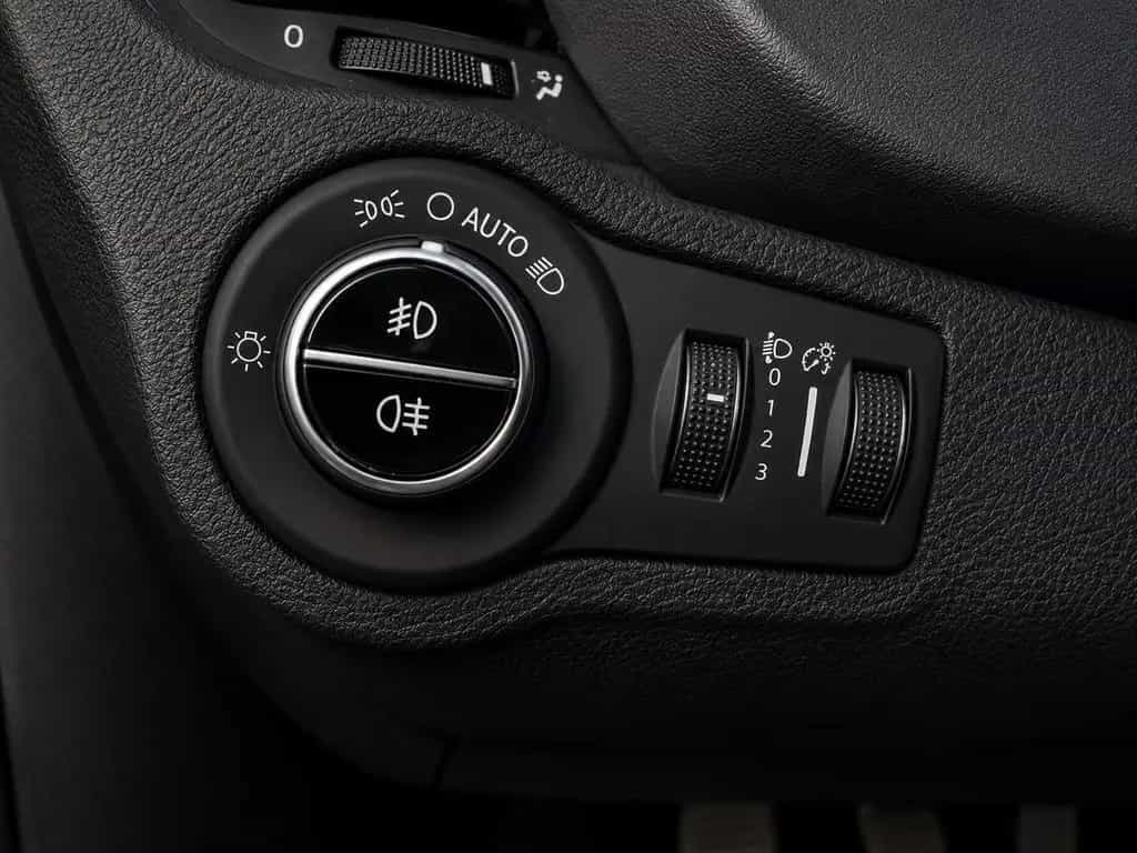 Fiat 500X Lounge Leder+Xenon+PDC+Klimaaut+Sitz&Lenkhz 04/2017-photo-21